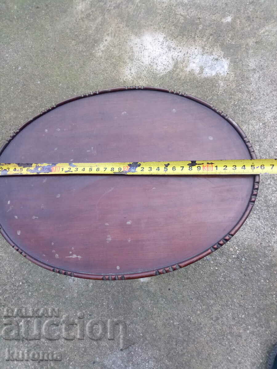 Licitație Măsuță veche din lemn Licitație Măsuță veche din lemn