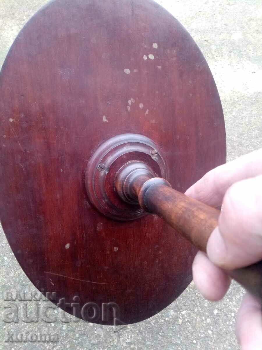 Măsuță veche din lemn - 6 Măsuță veche din lemn - 6