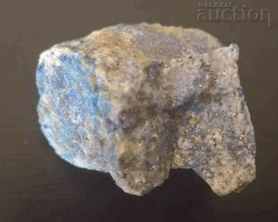 Минерал камък Лапис лазули