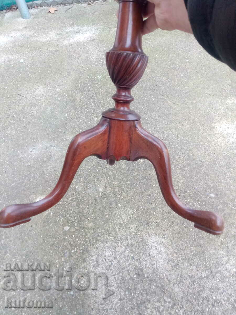 Delivery of Old wooden table