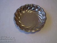 Bowl bonbonniera container for nuts fruit white metal