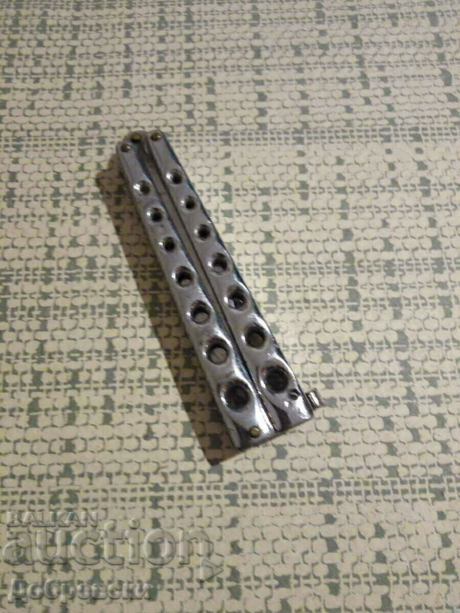 Auction Butterfly knife Auction Butterfly knife