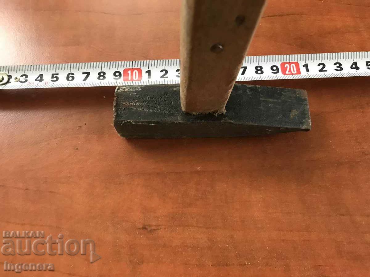 UNIVERSAL HAMMER-400 GR - 5 UNIVERSAL HAMMER-400 GR - 5