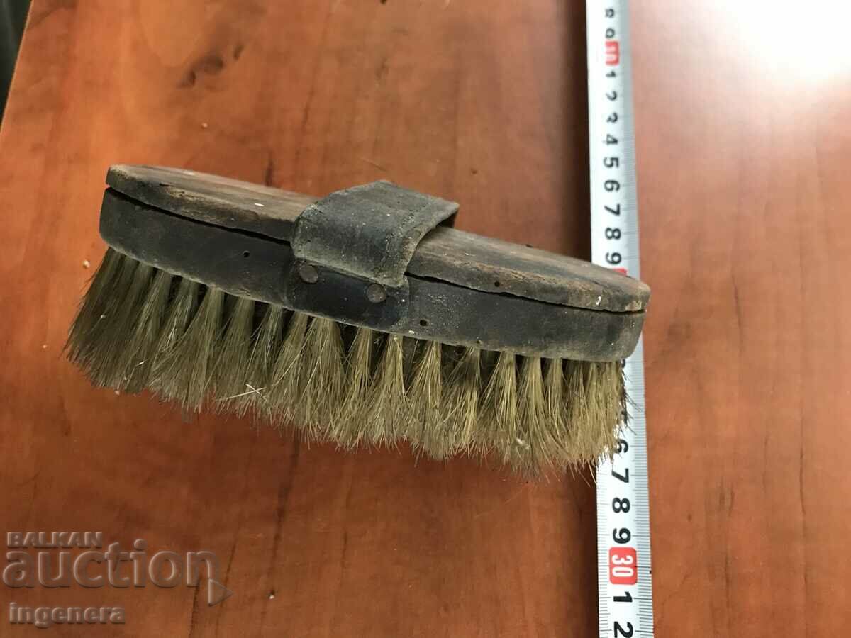 ΒΟΥΡΤΣΟ ΚΟΥΖΙΝΑΣ ΑΝΤΙΚΕ - 5 ΒΟΥΡΤΣΟ ΚΟΥΖΙΝΑΣ ΑΝΤΙΚΕ - 5