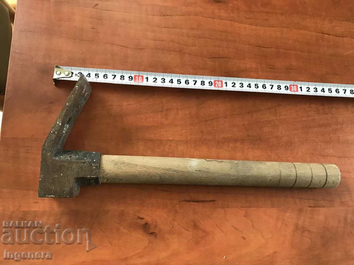 TESLA TOOL WITH WOODEN HANDLE with price 15.00 BGN | € 7.67 TESLA TOOL WITH WOODEN HANDLE with price 15.00 BGN | € 7.67