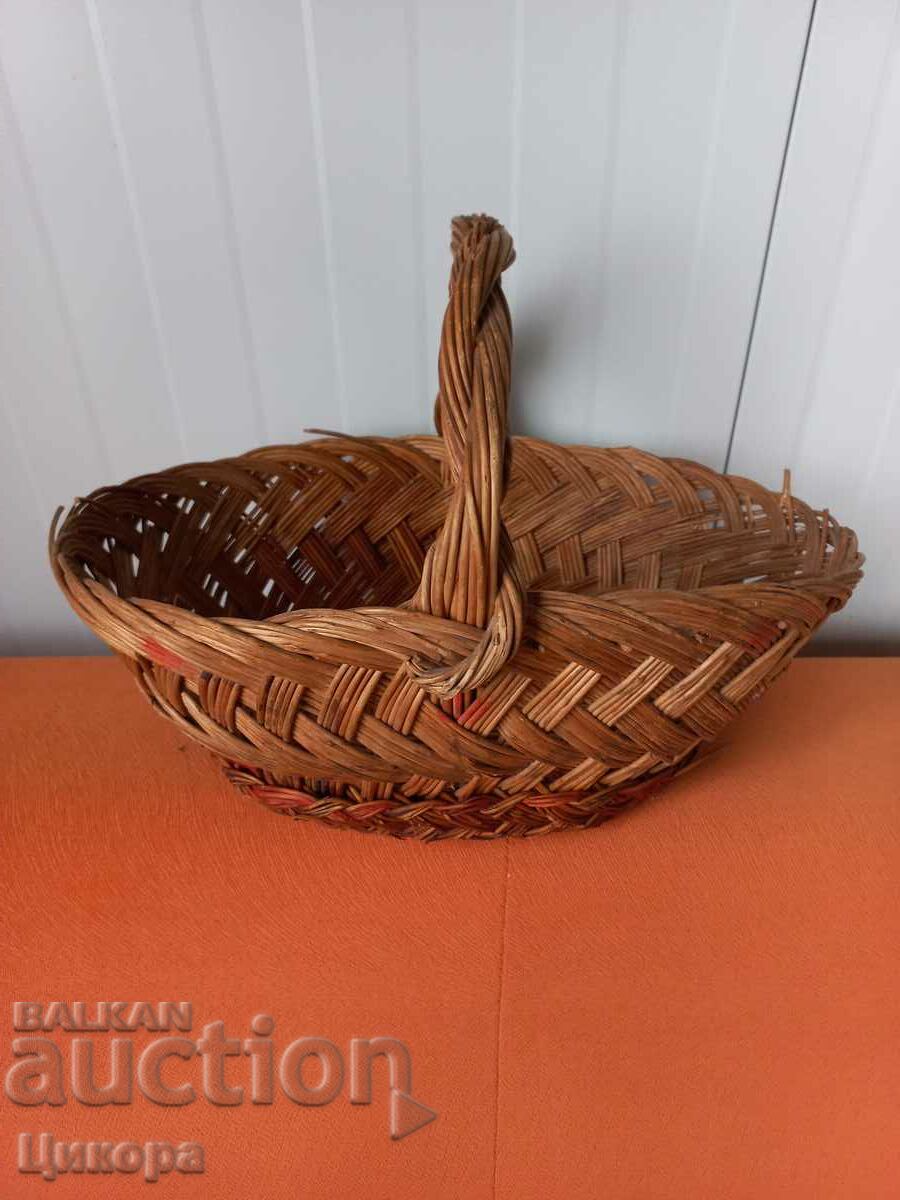 OLD PANER WICKED BASKET 2