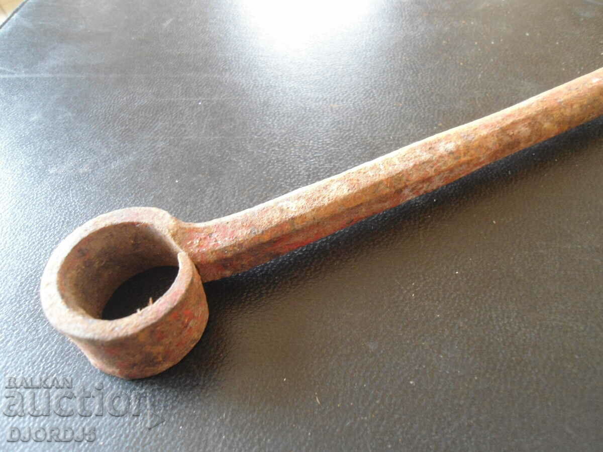 Delivery of Old drill, chipping Delivery of Old drill, chipping