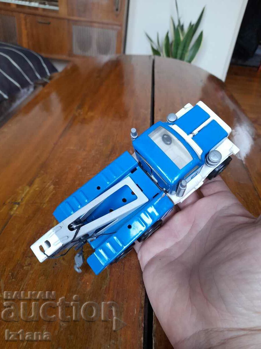 Παλαιό φορτηγό MIR - 5