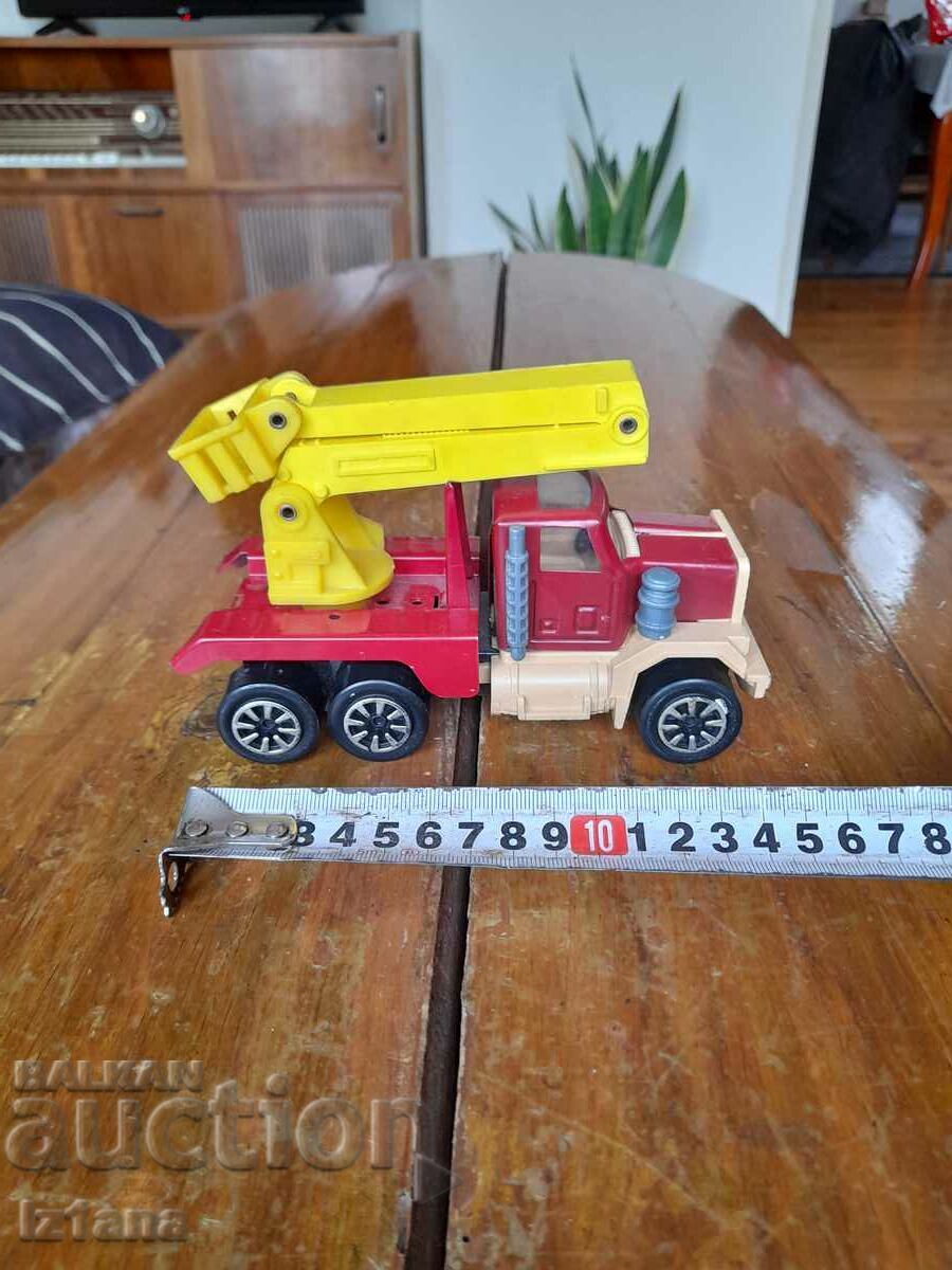 Auction Old MIR truck Auction Old MIR truck