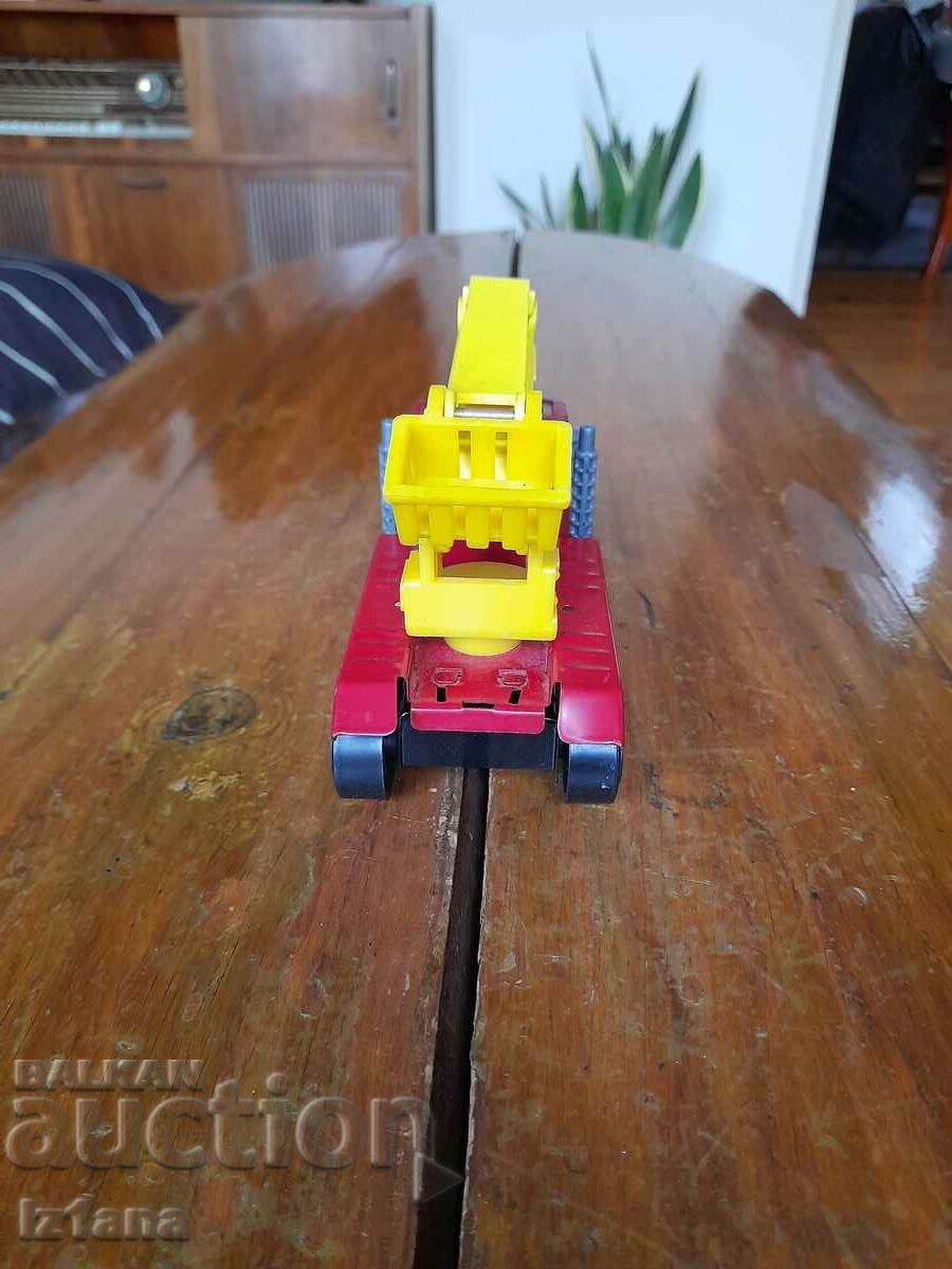 Delivery of Old MIR truck Delivery of Old MIR truck