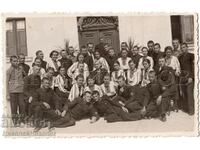 1938 OLD PHOTO OF PAVLICAN HIGH SCHOOL SCHOOL SCHOOL SCHOOL GUYS IN COSTUME G020