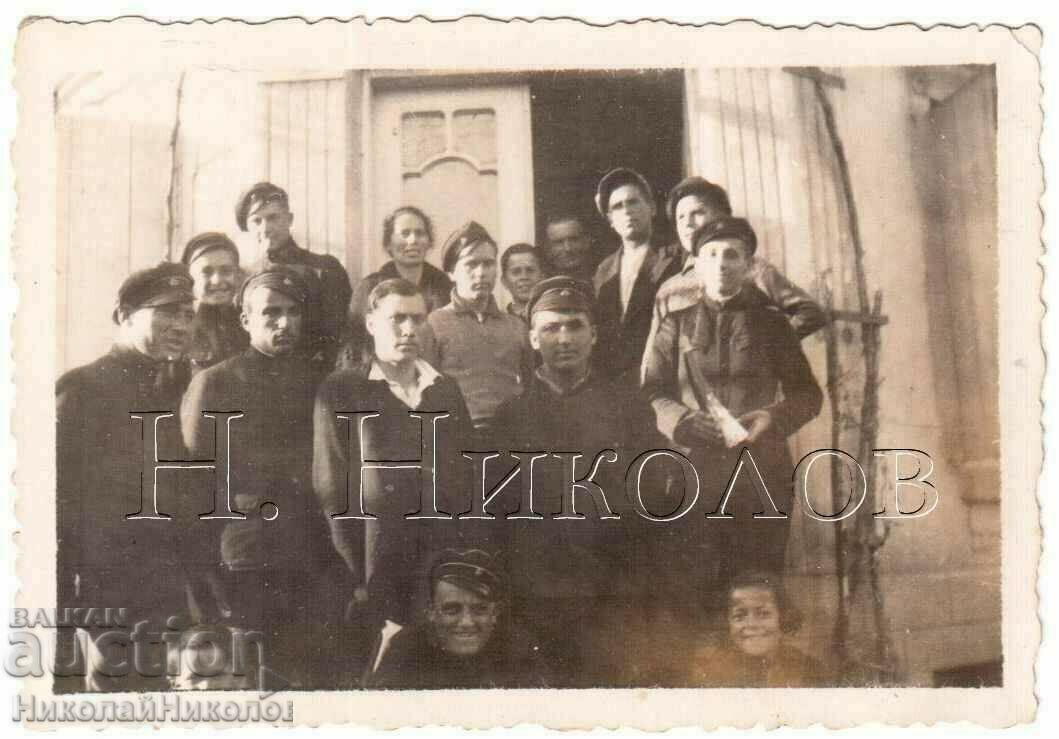 SMALL OLD PHOTO OF SHIPKA VILLAGE G035 SMALL OLD PHOTO OF SHIPKA VILLAGE G035