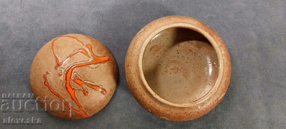 Auction Old ceramic vessel Auction Old ceramic vessel