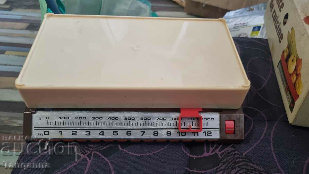 Ζυγαριά κουζίνας με τιμή 25.00 BGN | € 12.78 Ζυγαριά κουζίνας με τιμή 25.00 BGN | € 12.78