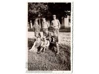 1943 ΜΙΚΡΗ ΠΑΛΙΑ ΦΩΤΟΓΡΑΦΙΑ ΣΤΡΑΤΙΩΤΙΚΟ ΣΤΟ PORDIM G046