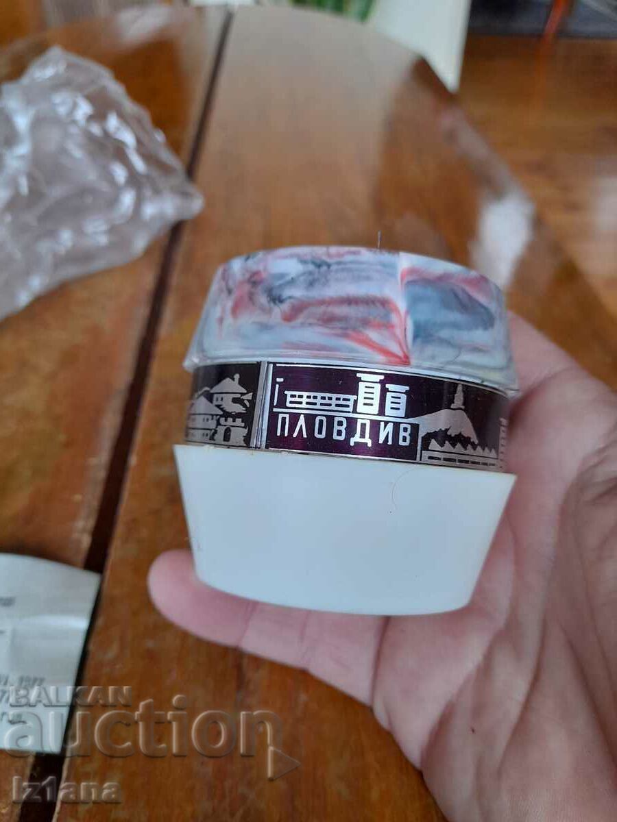 Old paper clip holder - 5 Old paper clip holder - 5