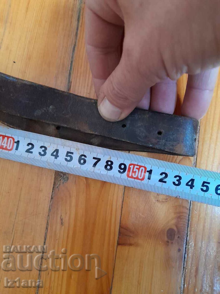 Delivery of Old leather strap, rifle strap Delivery of Old leather strap, rifle strap