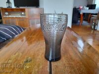 Un pahar vechi de Coca Cola, Coca Cola
