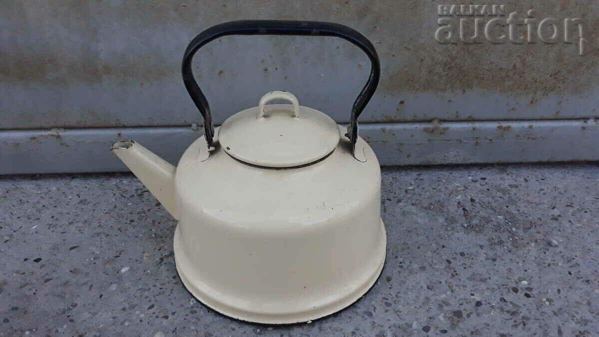 large enamel cream teapot retro vintage with price 41.00 BGN | € 20.96 large enamel cream teapot retro vintage with price 41.00 BGN | € 20.96