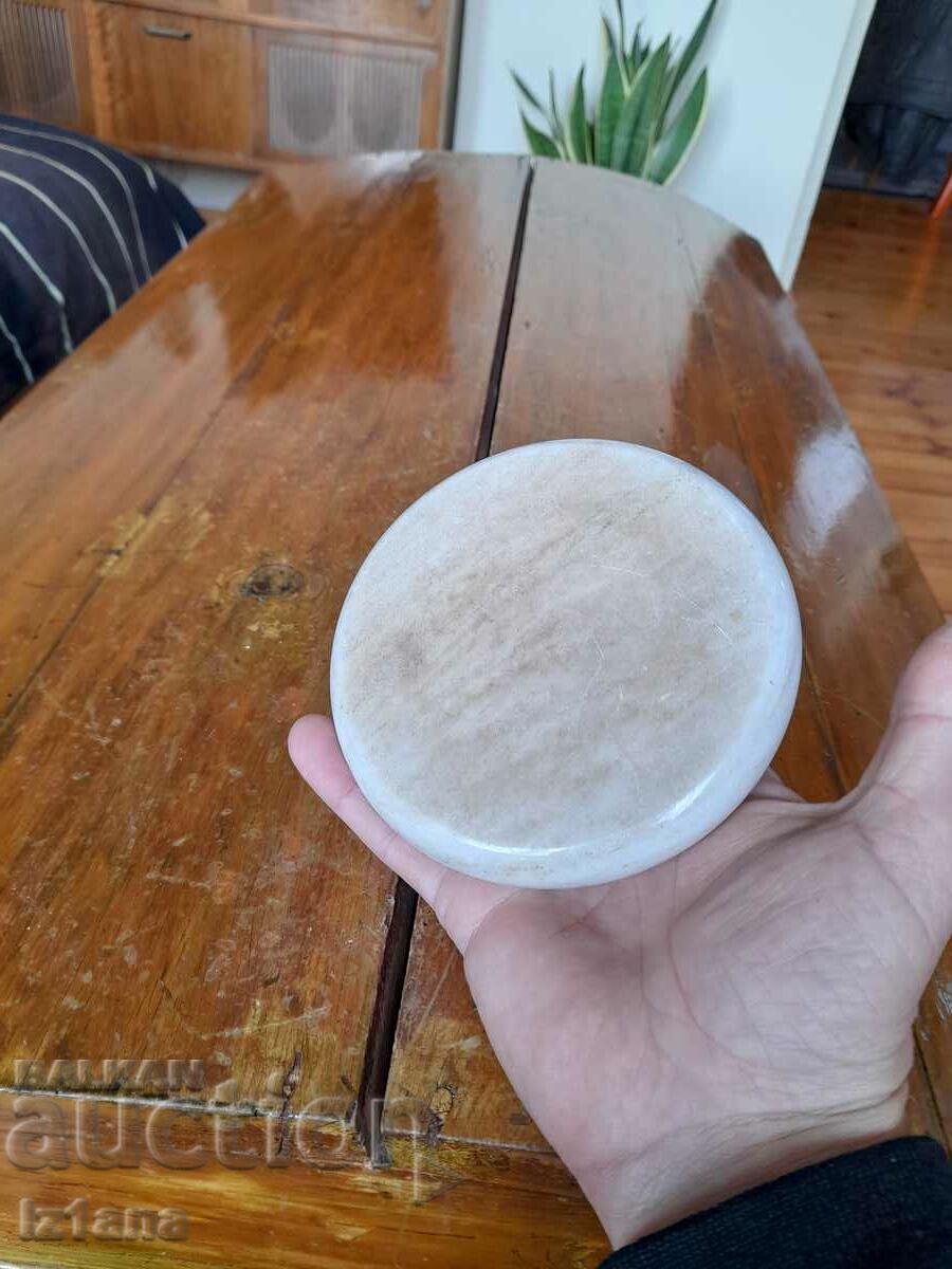 Delivery of Old Marble Ashtray Delivery of Old Marble Ashtray