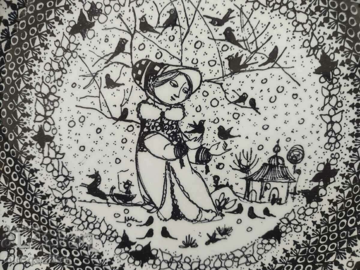 Delivery of Porcelain design plate, Denmark limited Delivery of Porcelain design plate, Denmark limited