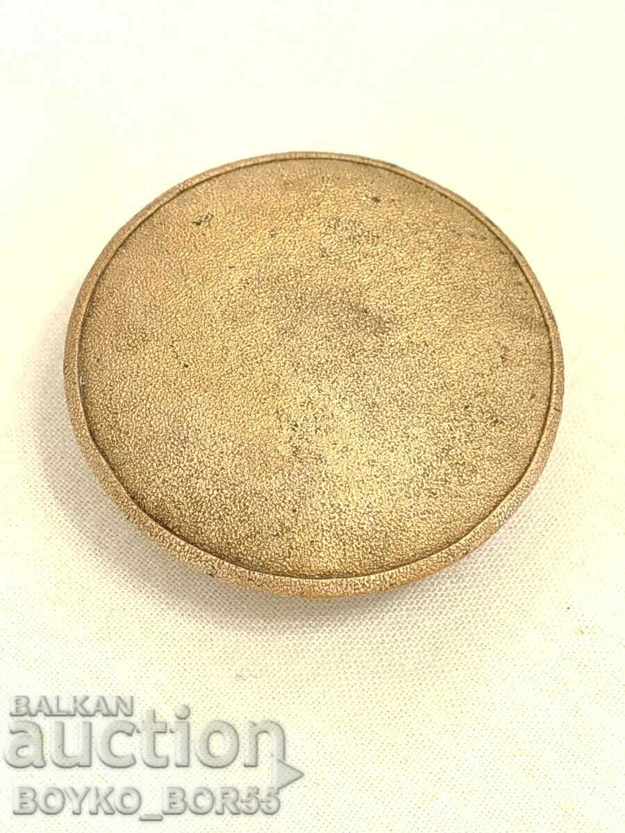 Antique Bronze Box with Jade, gilding, 1930s with price 65.00 BGN | € 33.23 Antique Bronze Box with Jade, gilding, 1930s with price 65.00 BGN | € 33.23