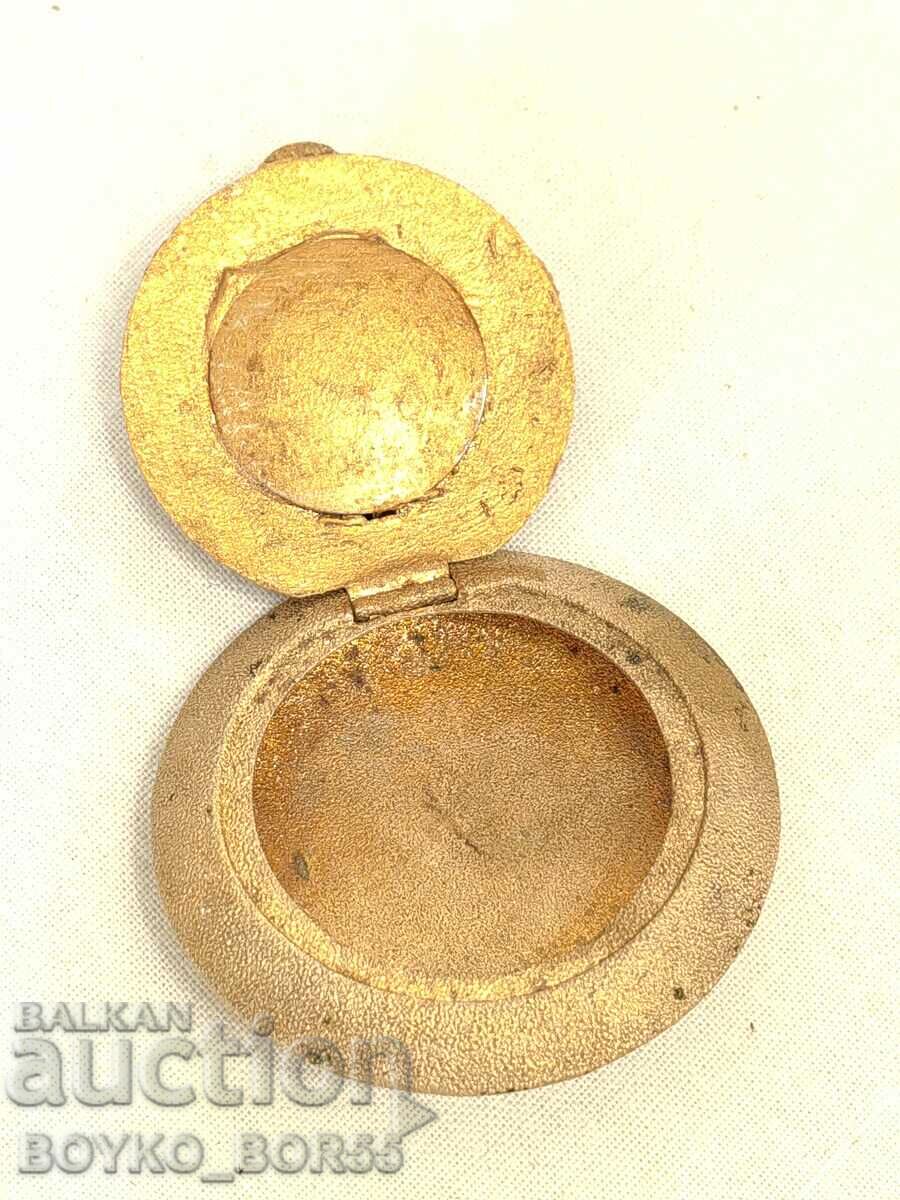 Auction Antique Bronze Box with Jade, gilding, 1930s Auction Antique Bronze Box with Jade, gilding, 1930s