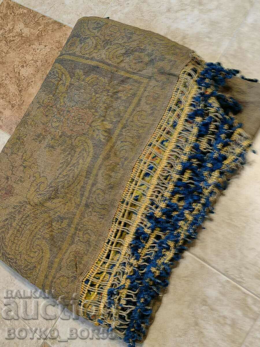Antique Plush Bedspread 235/200 With Fringe - 7 Antique Plush Bedspread 235/200 With Fringe - 7