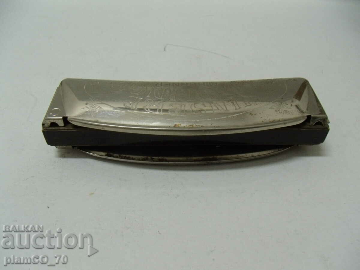 Livrarea #*6794 Veche armonică germană mică - M. HOHNER