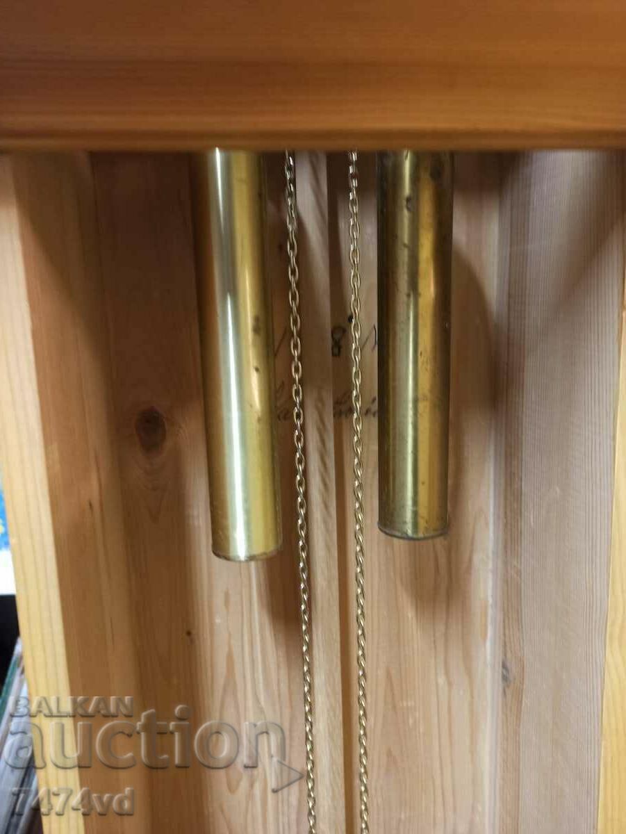 Delivery of PARQUET, LIVING ROOM CLOCK Delivery of PARQUET, LIVING ROOM CLOCK