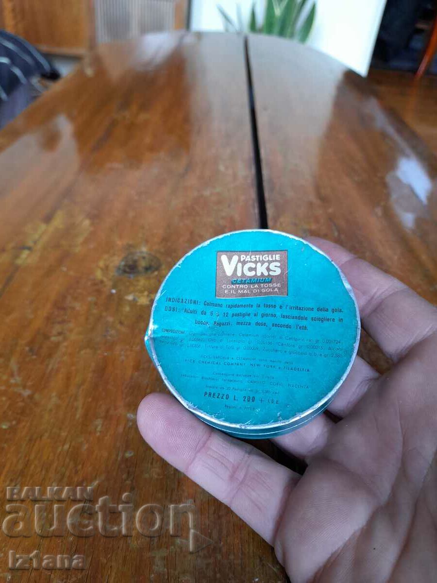 Аукцион Стара кутия Vicks Аукцион Стара кутия Vicks