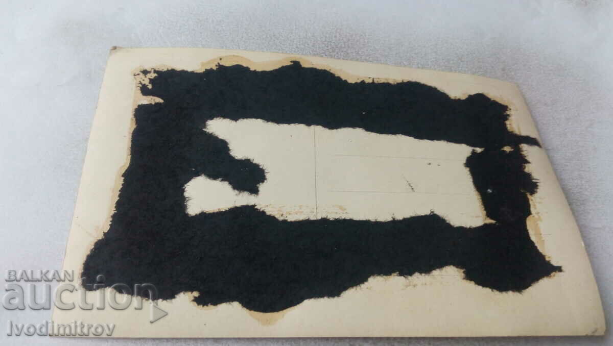 Photo Two men two women and a boy at the fountain with price 1.15 BGN | € 0.59 Photo Two men two women and a boy at the fountain with price 1.15 BGN | € 0.59