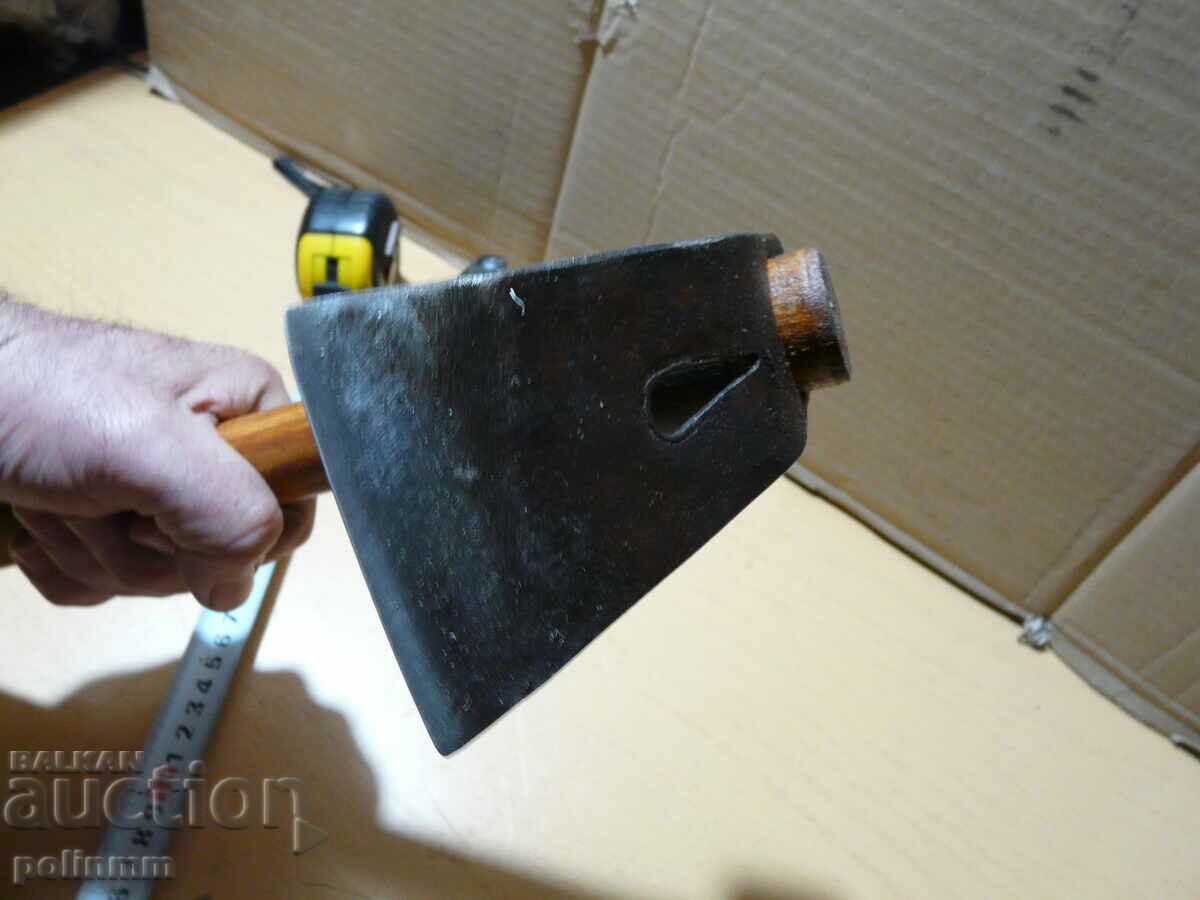 Delivery of Quality Bulgarian Tesla - 1