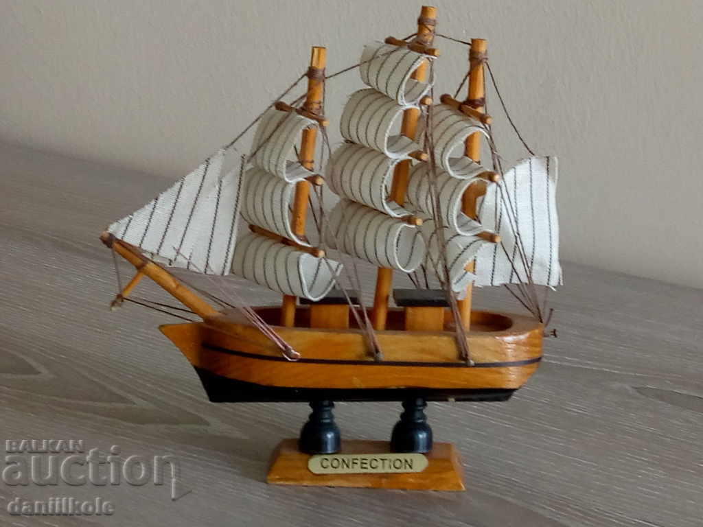 *$*Y*$* СТРАХОТЕН МАКЕТ НА ТРИМАЧТОВ КОРАБ - ОТЛИЧЕН *$*Y*$* с цена 14.90 лв. | € 7.62 *$*Y*$* СТРАХОТЕН МАКЕТ НА ТРИМАЧТОВ КОРАБ - ОТЛИЧЕН *$*Y*$* с цена 14.90 лв. | € 7.62