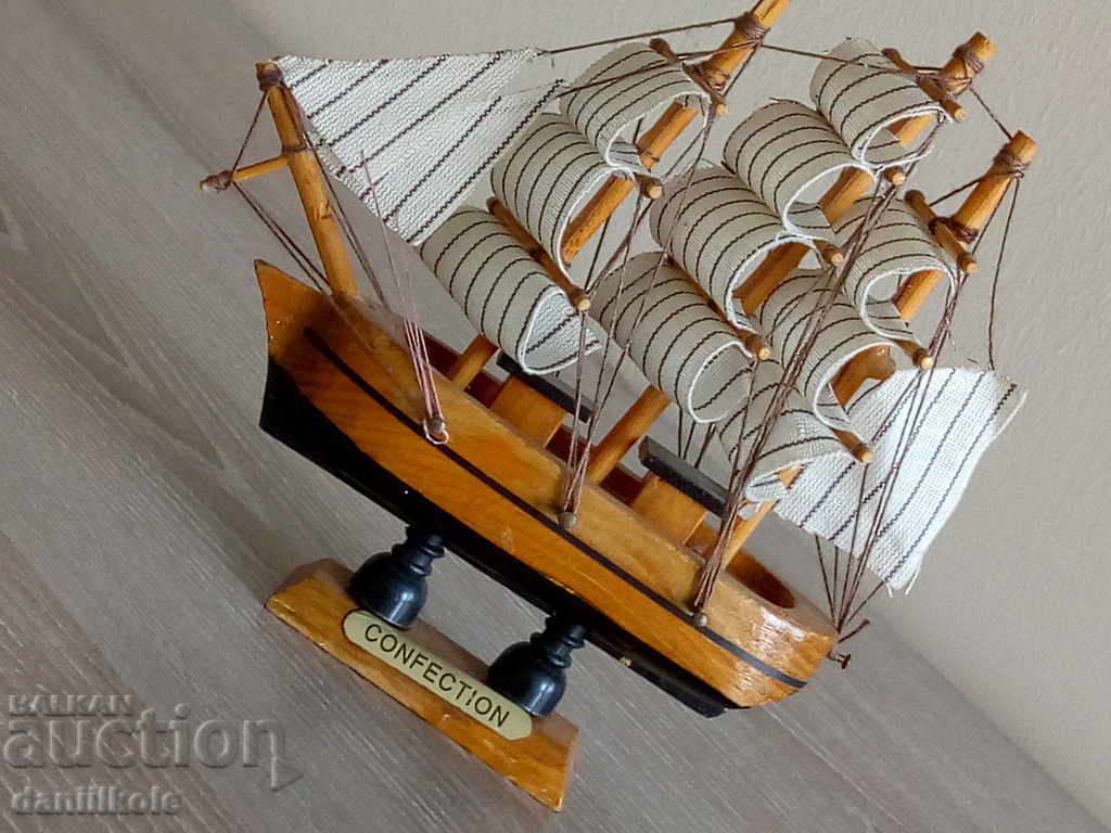 Аукцион *$*Y*$* СТРАХОТЕН МАКЕТ НА ТРИМАЧТОВ КОРАБ - ОТЛИЧЕН *$*Y*$* Аукцион *$*Y*$* СТРАХОТЕН МАКЕТ НА ТРИМАЧТОВ КОРАБ - ОТЛИЧЕН *$*Y*$*