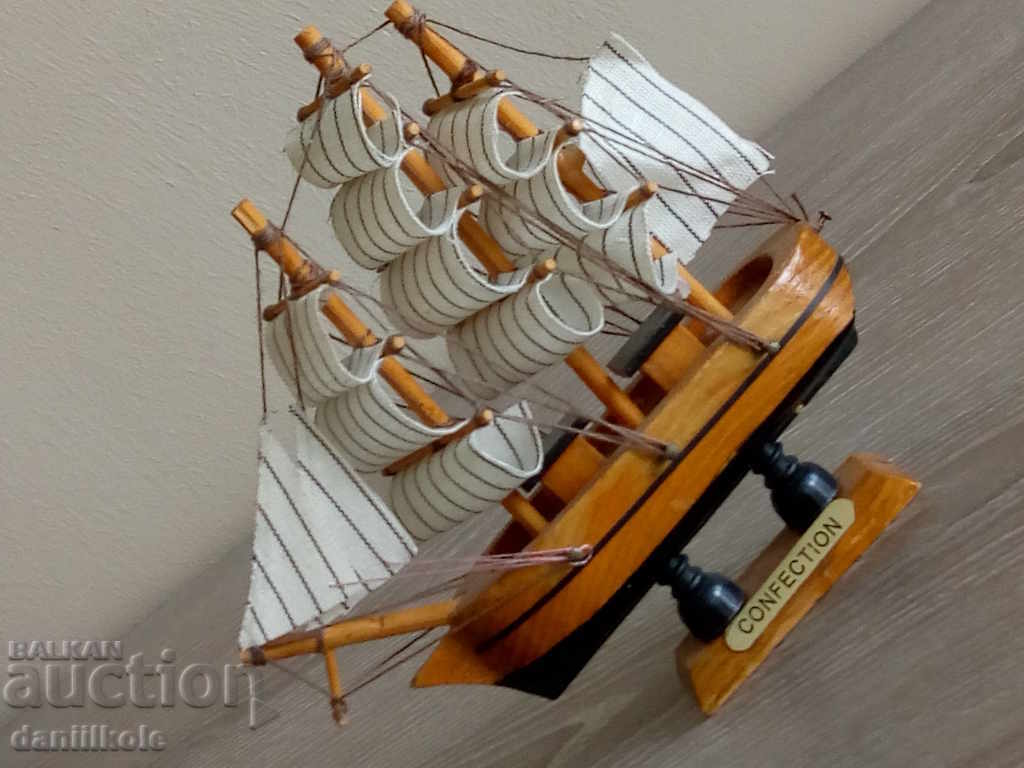 *$*Y*$* СТРАХОТЕН МАКЕТ НА ТРИМАЧТОВ КОРАБ - ОТЛИЧЕН *$*Y*$* - 6 *$*Y*$* СТРАХОТЕН МАКЕТ НА ТРИМАЧТОВ КОРАБ - ОТЛИЧЕН *$*Y*$* - 6