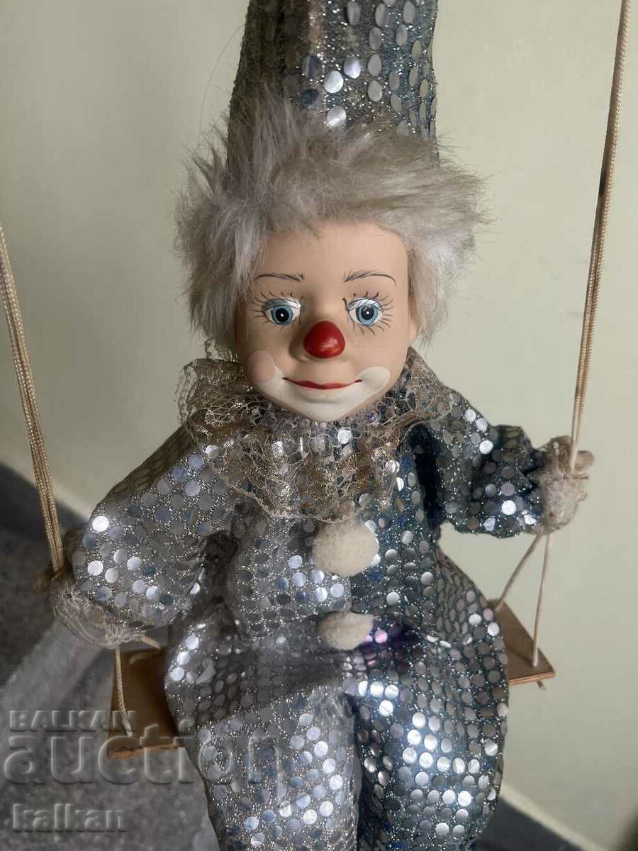 Clown swing doll, hanging clown