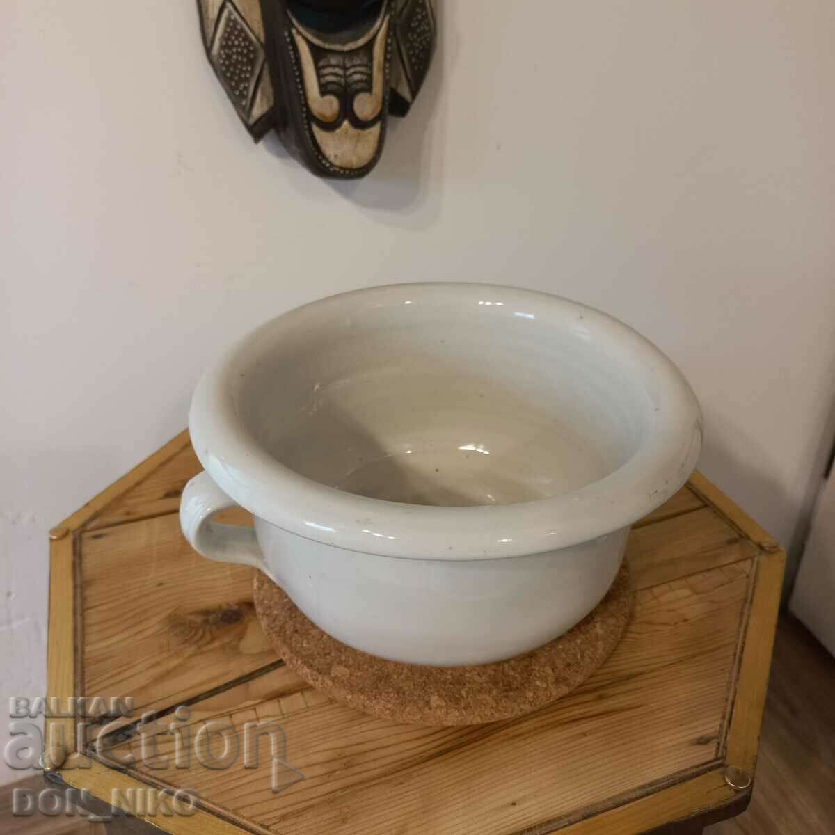 Доставка на Порцеланово Нощно Гърне Доставка на Порцеланово Нощно Гърне