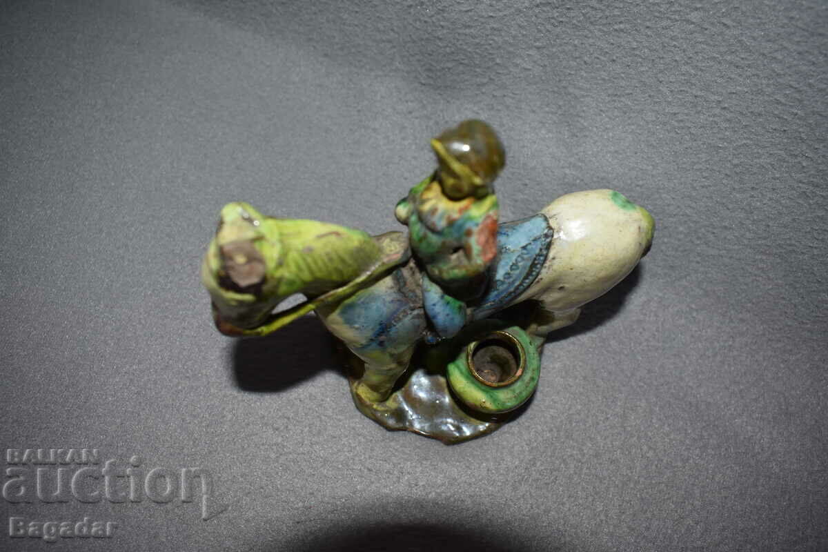 Old ceramic statuette figure candlestick lamp with price 500.00 BGN | € 255.65 Old ceramic statuette figure candlestick lamp with price 500.00 BGN | € 255.65