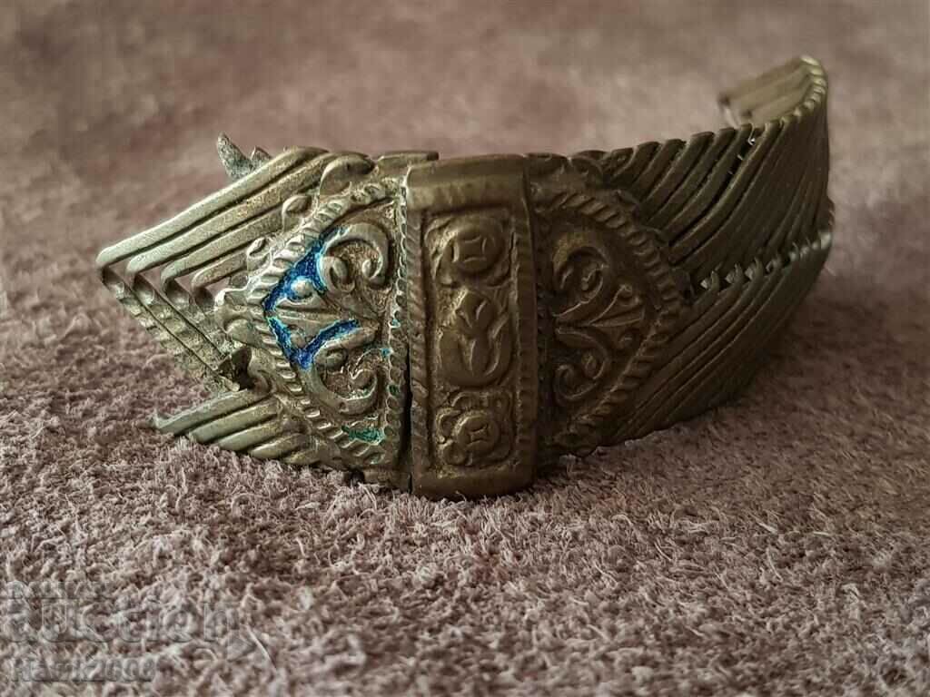 Renaissance silver piece bracelet kyustek bitch pafti costume with price 55.00 BGN | € 28.12 Renaissance silver piece bracelet kyustek bitch pafti costume with price 55.00 BGN | € 28.12