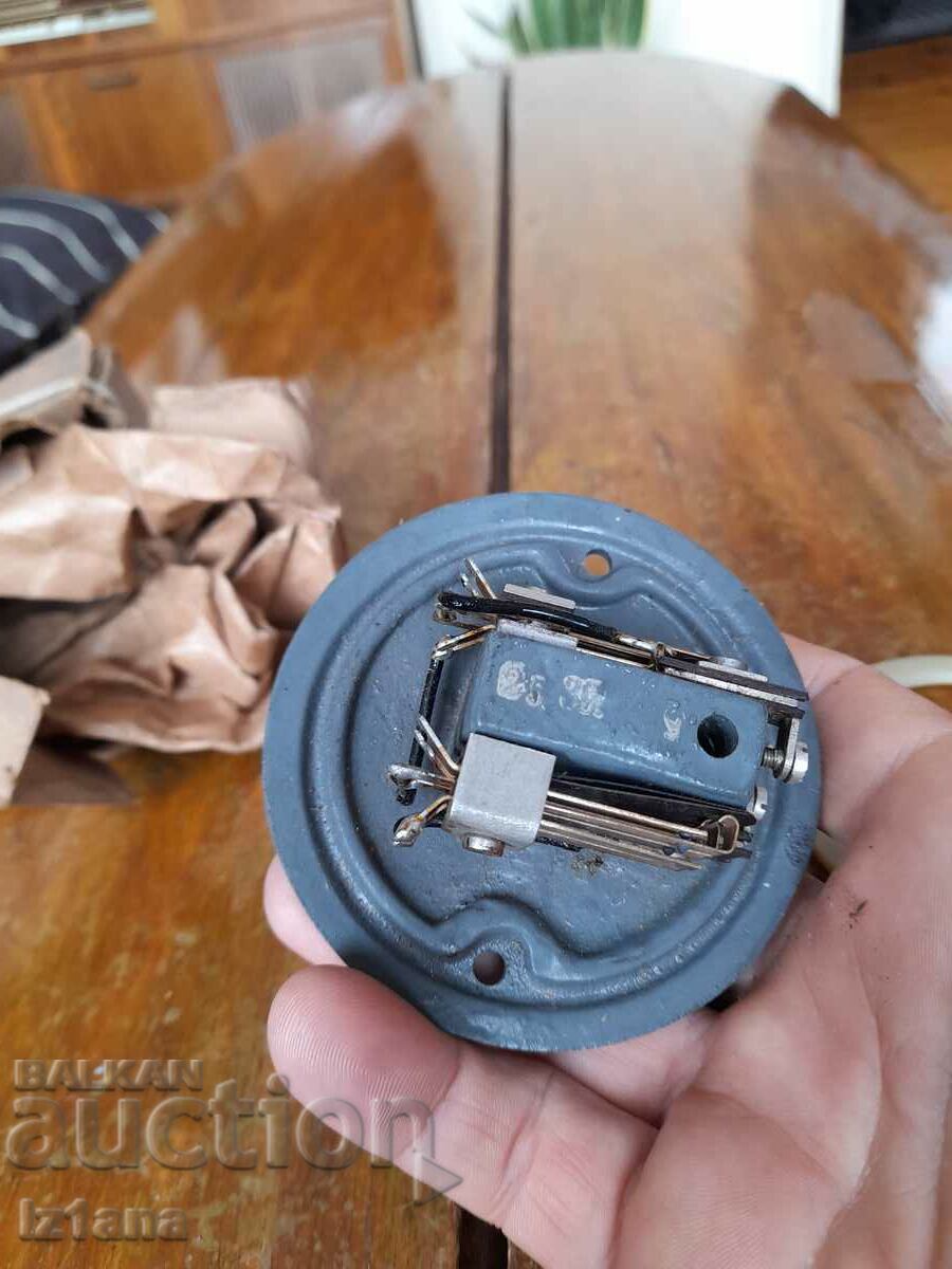 Old rosette - 5 Old rosette - 5