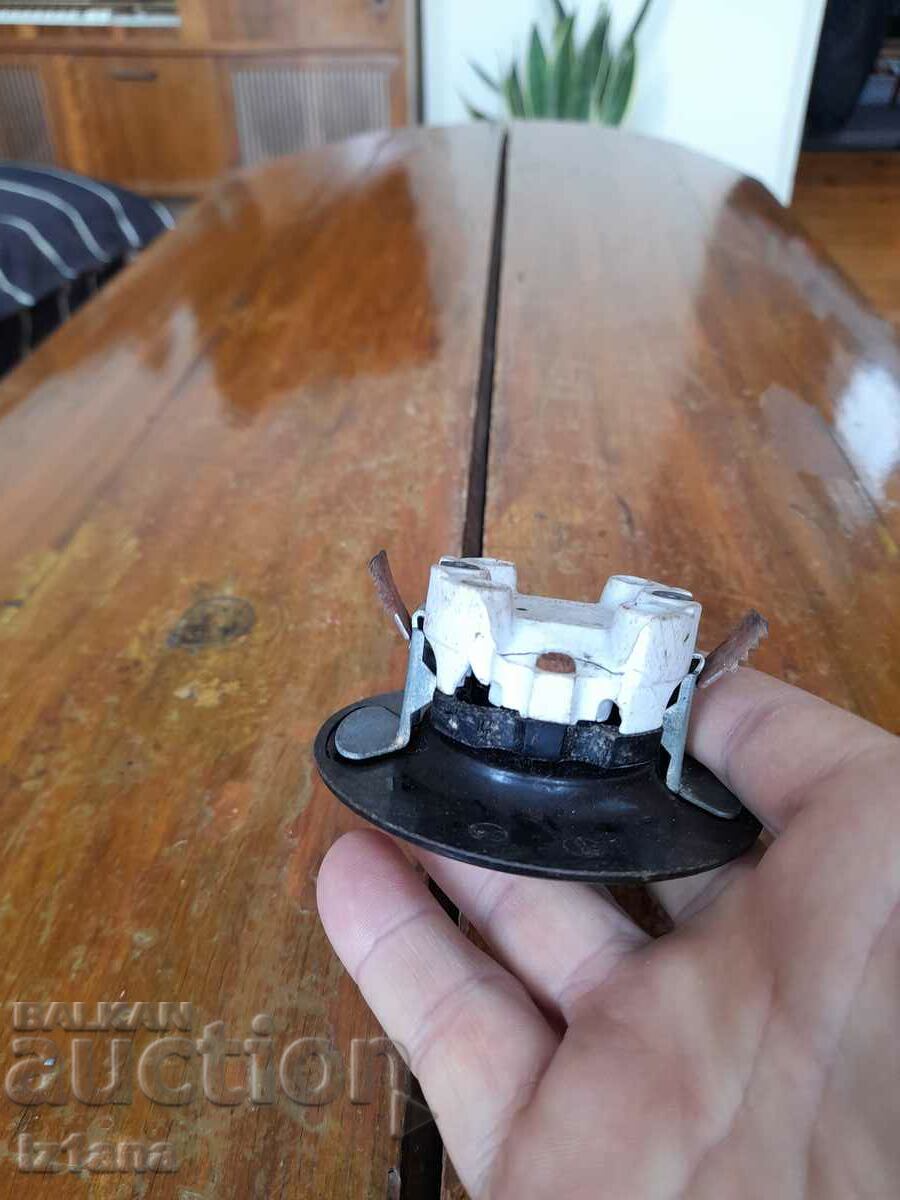 Delivery of Old electrical outlet Delivery of Old electrical outlet