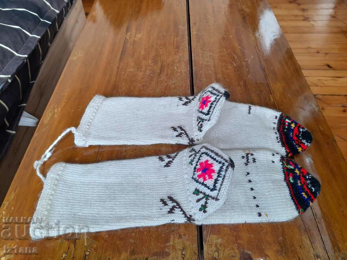 Delivery of Old costume socks Delivery of Old costume socks