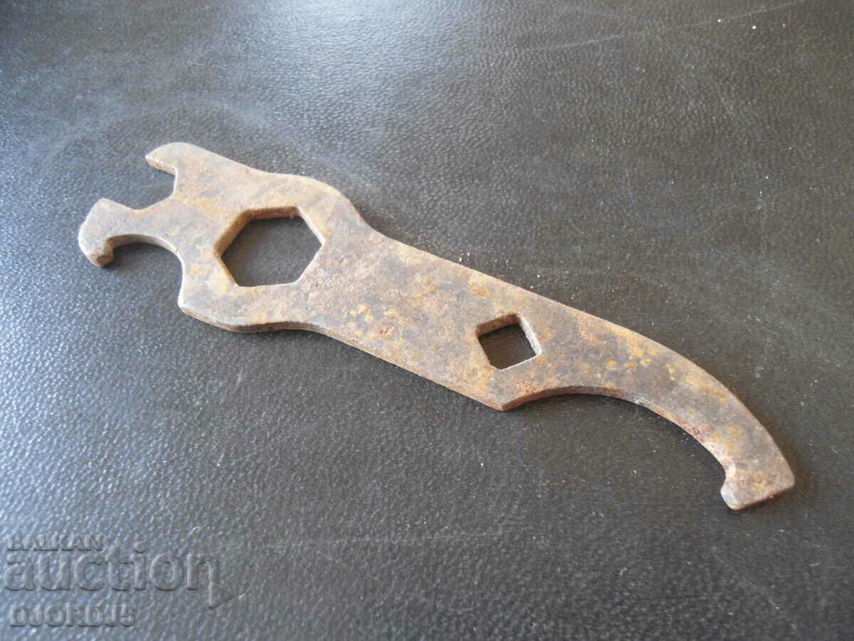 Old key with price 2.00 BGN | € 1.02 Old key with price 2.00 BGN | € 1.02