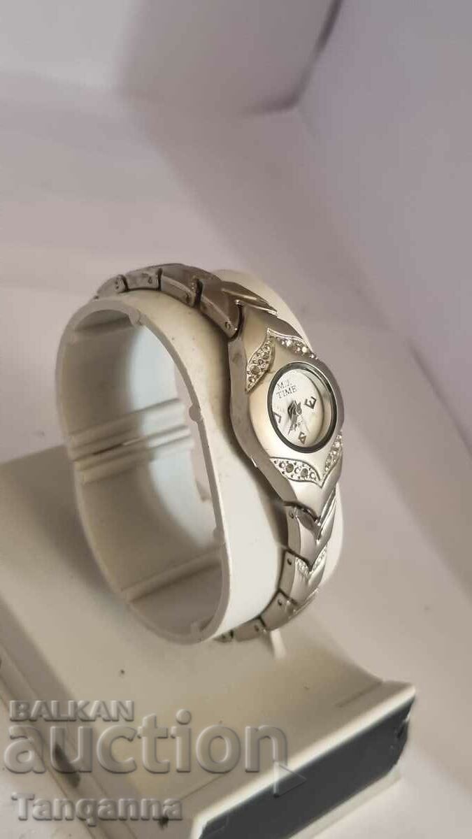 Watch with price 6.00 BGN | € 3.07 Watch with price 6.00 BGN | € 3.07