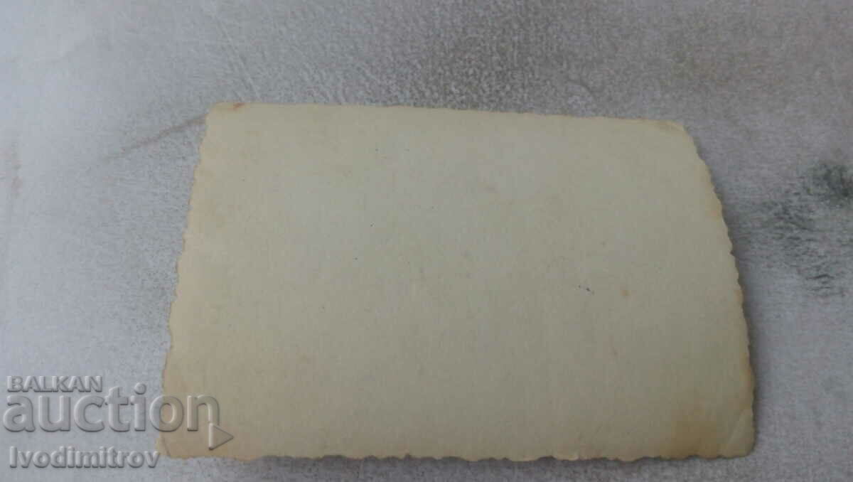 Φωτογραφία Άνδρες στο δρόμο με τιμή € 0.43 | 0.84 BGN