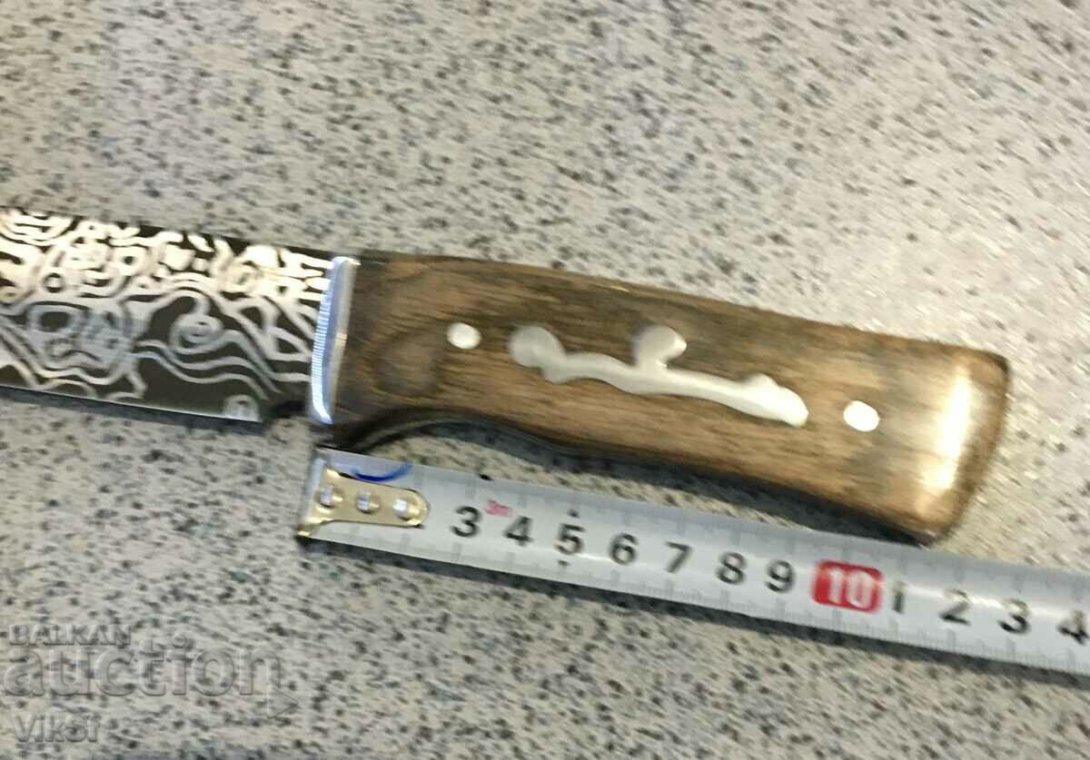 Hunting knife 185x304 with price 21.50 BGN | € 10.99 Hunting knife 185x304 with price 21.50 BGN | € 10.99