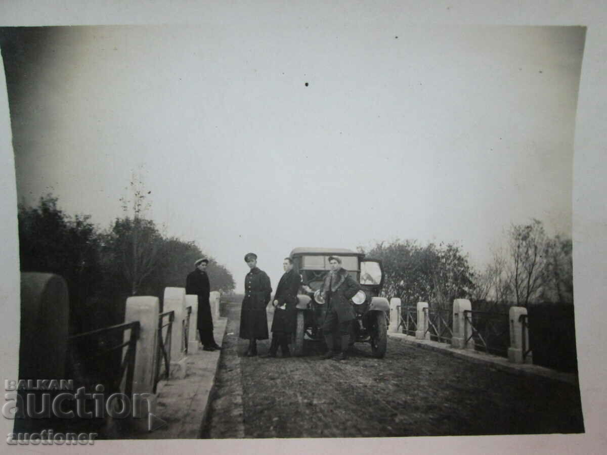 OLD PHOTO CAR CAR DRIVER-1929 with price 50.00 BGN | € 25.56 OLD PHOTO CAR CAR DRIVER-1929 with price 50.00 BGN | € 25.56
