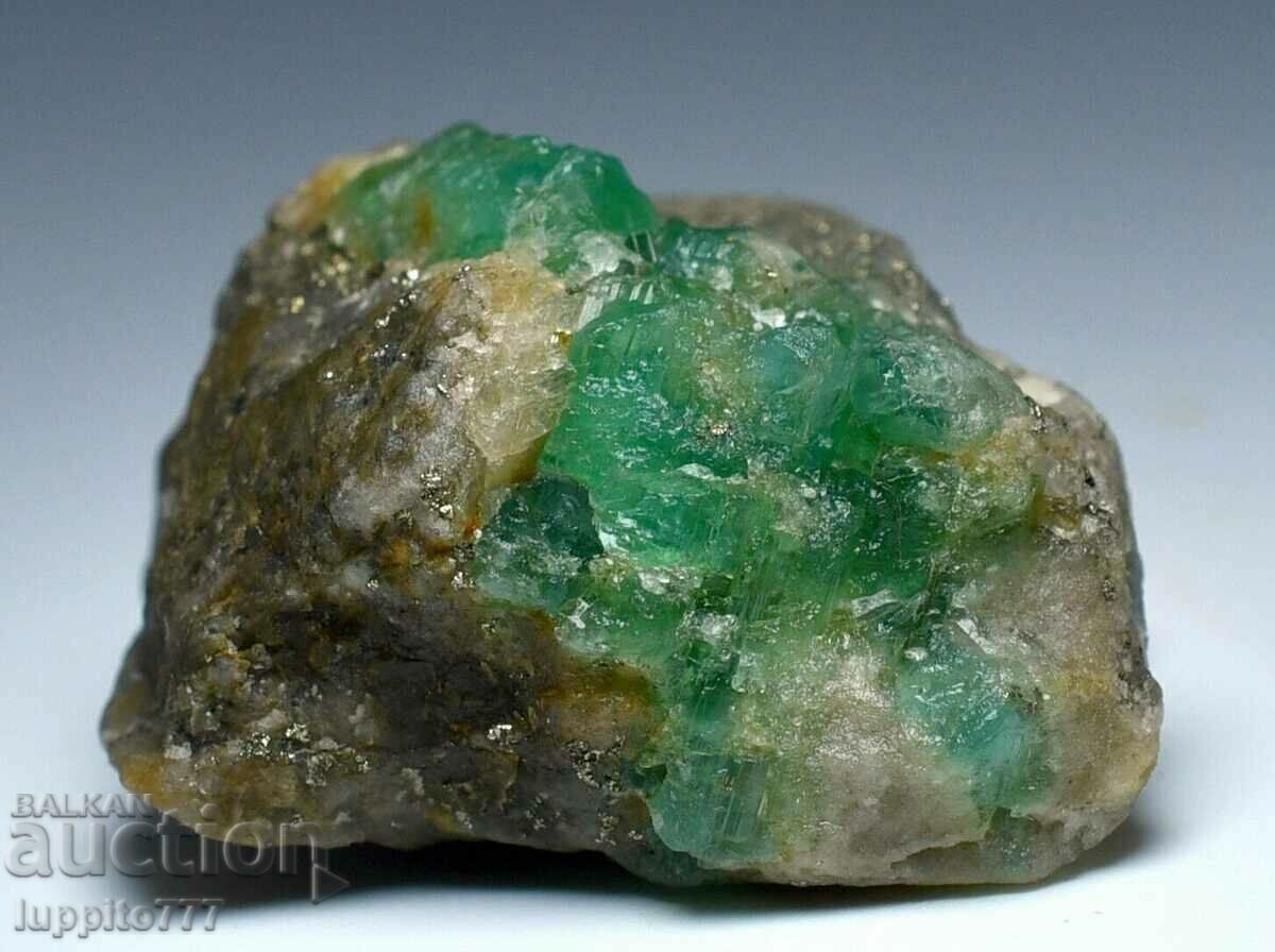 emerald emerald beryl on matrix μοναδικό - 6 emerald emerald beryl on matrix μοναδικό - 6