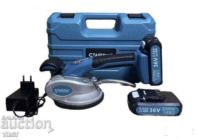 Auction German cordless tile suction cup 36V 8Ah Stahl Mayer Auction German cordless tile suction cup 36V 8Ah Stahl Mayer